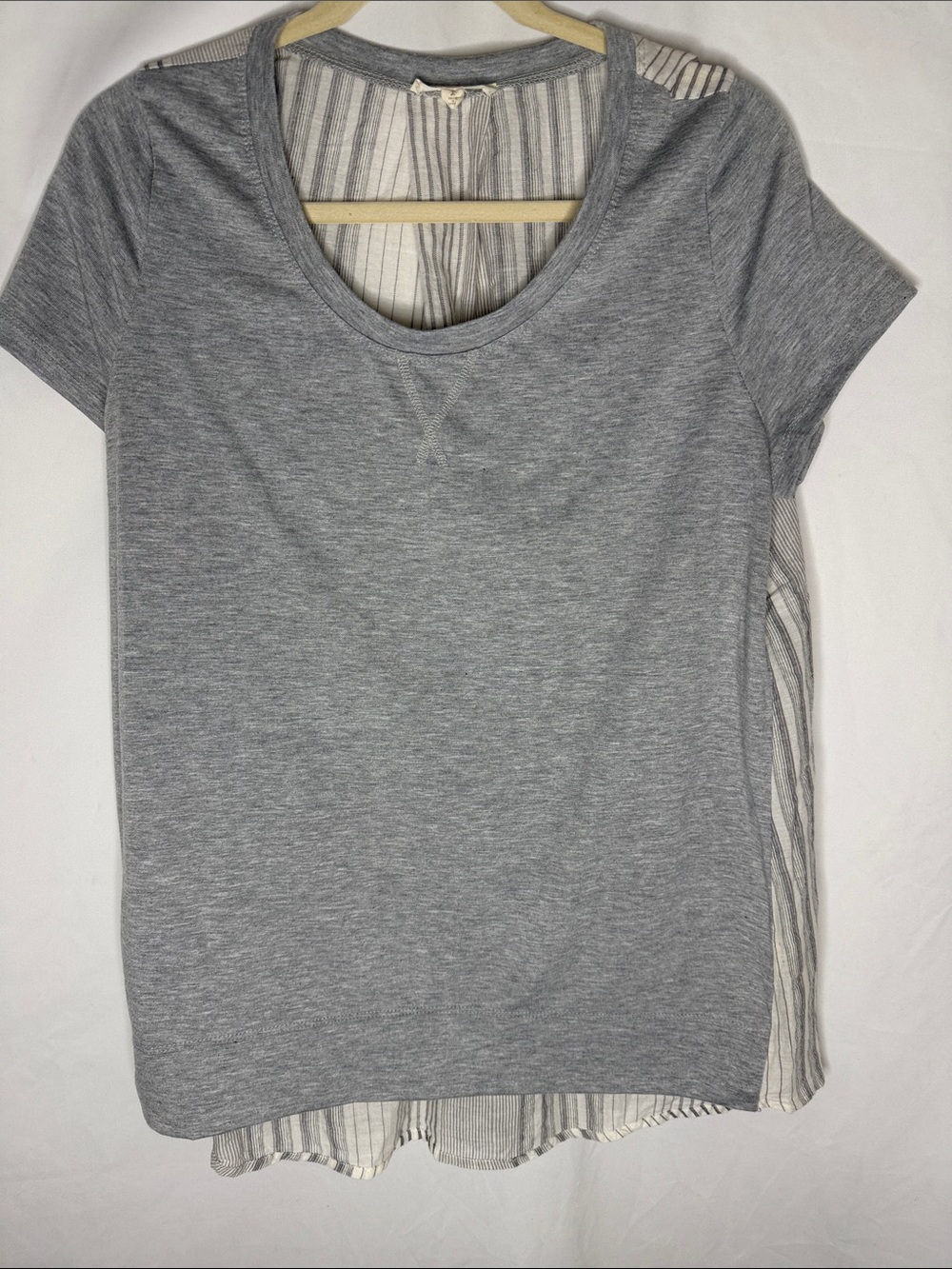 Hem & Thread Women Short-Sleeve Top - Gray